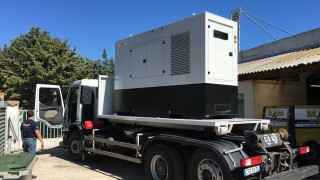 Groupe électrogène 250KVA sur Berce Ampliroll